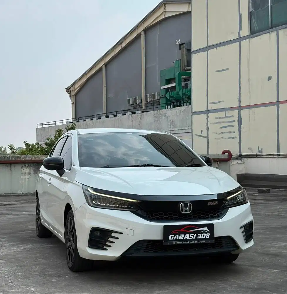 Honda City  RS CVT 2023 Putih AT Automatic Hatchback kilometer 50 rb