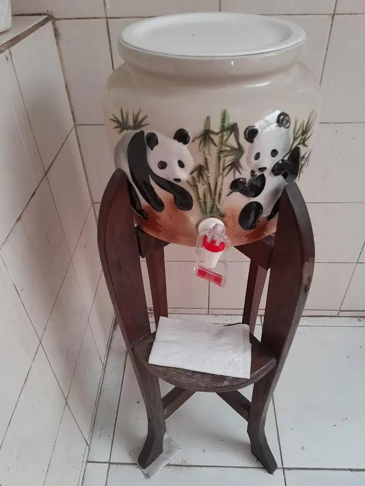 Dispenser keramik