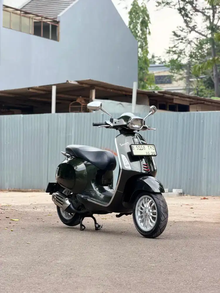 DIJUAL PIAGGIO VESPA SPRINT 150 IGET TH 2016 PERFECT CONDITION