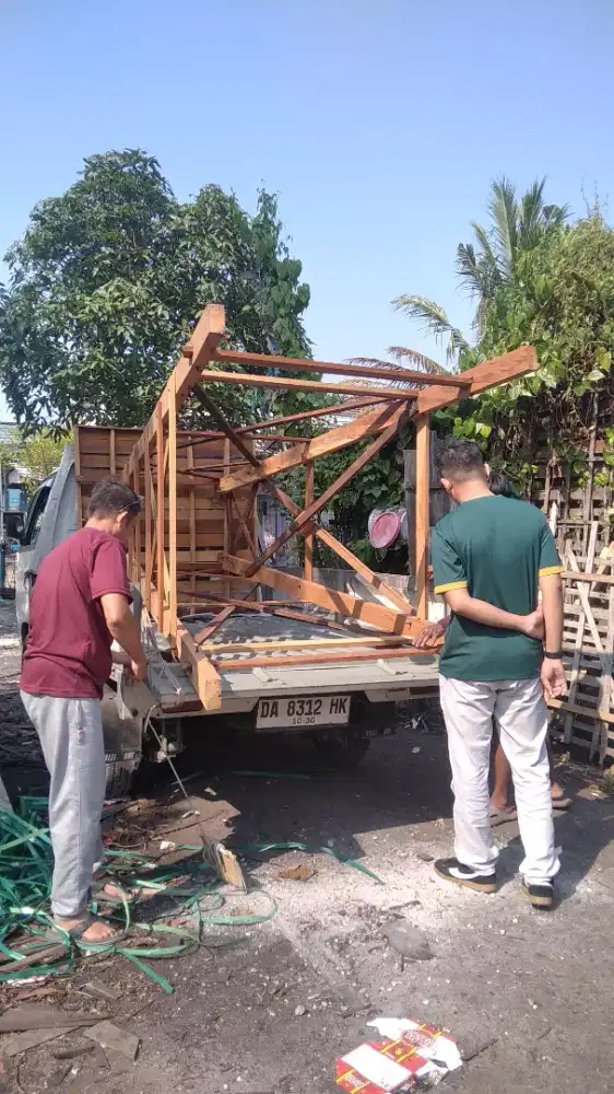 Kaki tandon menara ulin