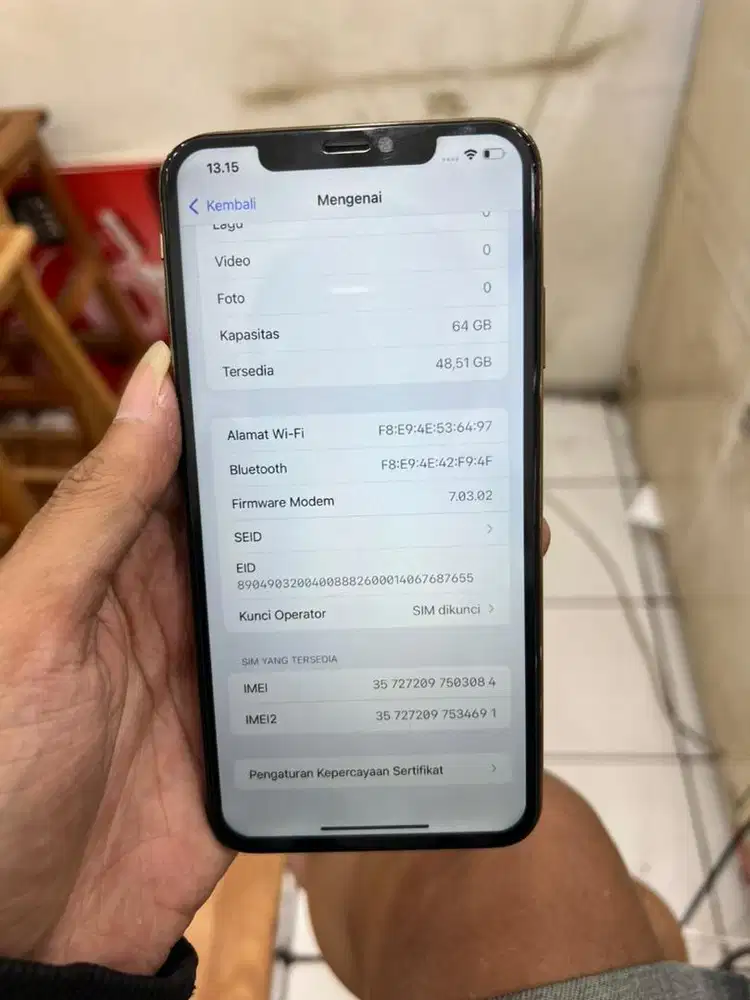iphone xs max 64GB wify only