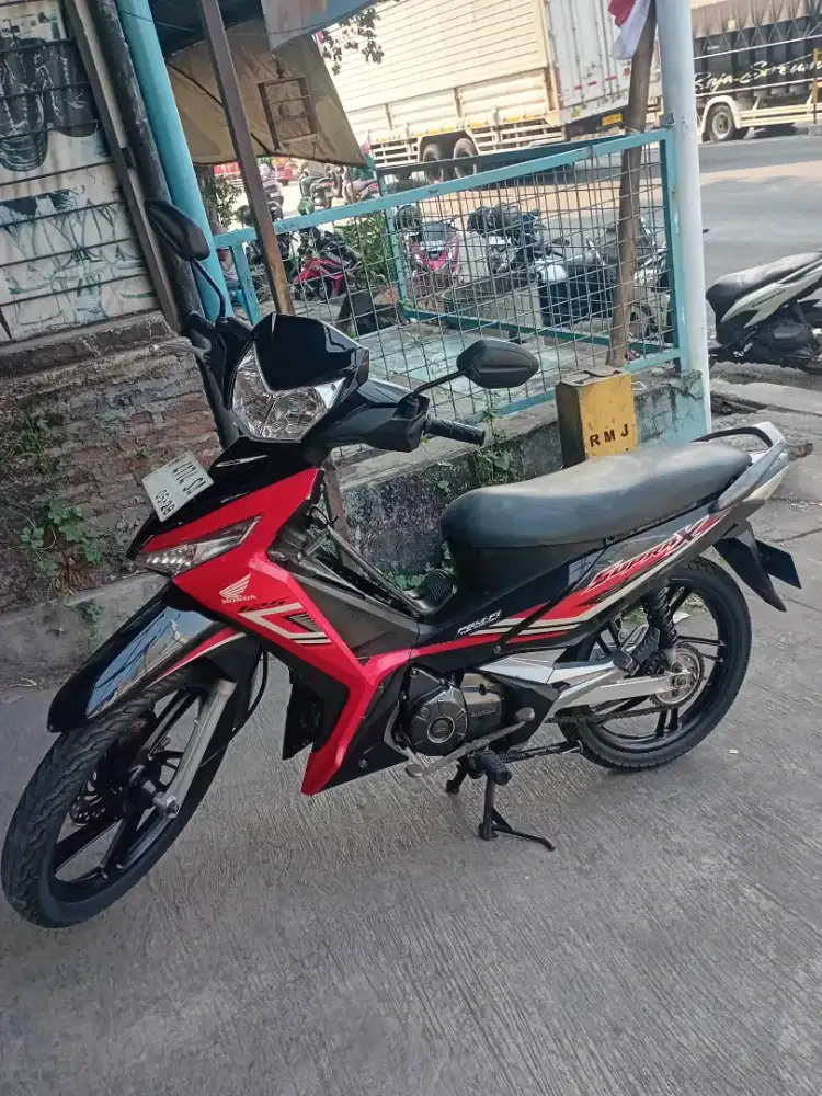 SUPRA X 2018 125 cc