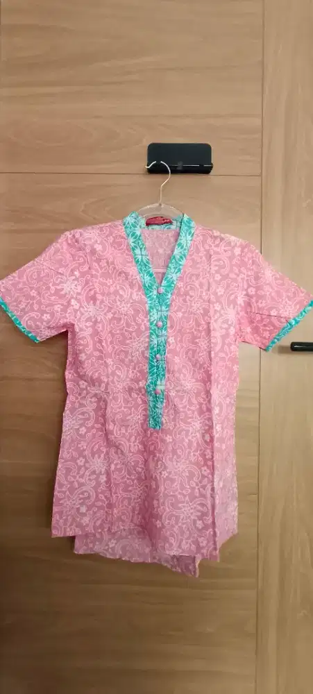 Batik Surya Kencana_Atasan dan Dress