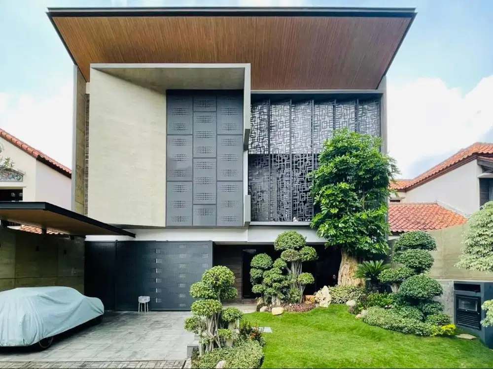 Dijual Rumah Citraland Utama Crystal Golf Semi Furnish Mewah 2 Lantai