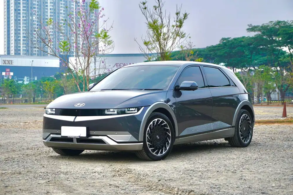 Hyundai Ioniq 5 EV Signature Long Range 2023 / 2024 Grey Abu Low DP