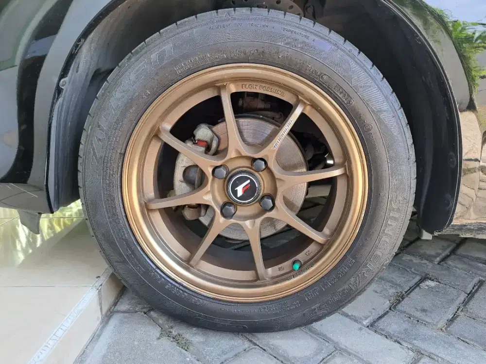 Velg Volk Rays R15 Ban Falken Bagus