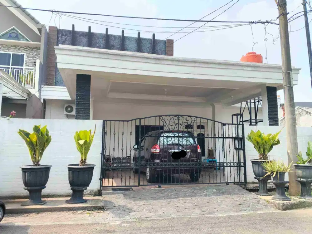 Di jual rumah cantik dan nyaman di graha raya