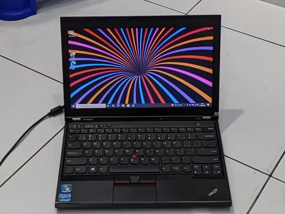 Ada minus Thinkpad X230 core i5 gen 3 ram 8gb