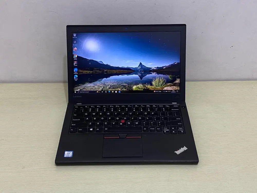 Lenovo ThinkPad X260 i5-6200U RAM 8 GB SSD 256 GB Nvme