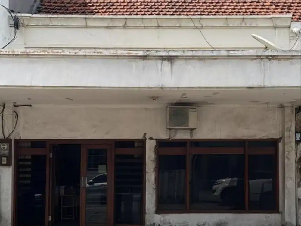 Rumah Gembong Sayuran, Kapasan STRATEGIS, ONE GATE SYSTEM, LAPANGAN BASKET