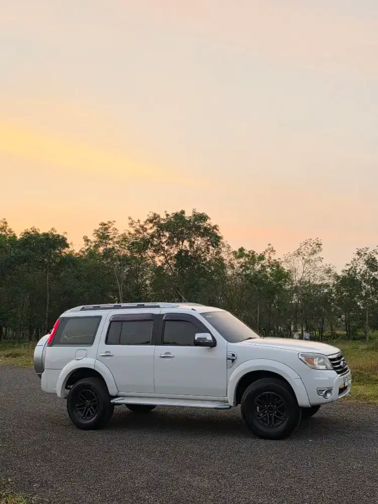 Ford Everest TDCi Facelift Diesel 4x4