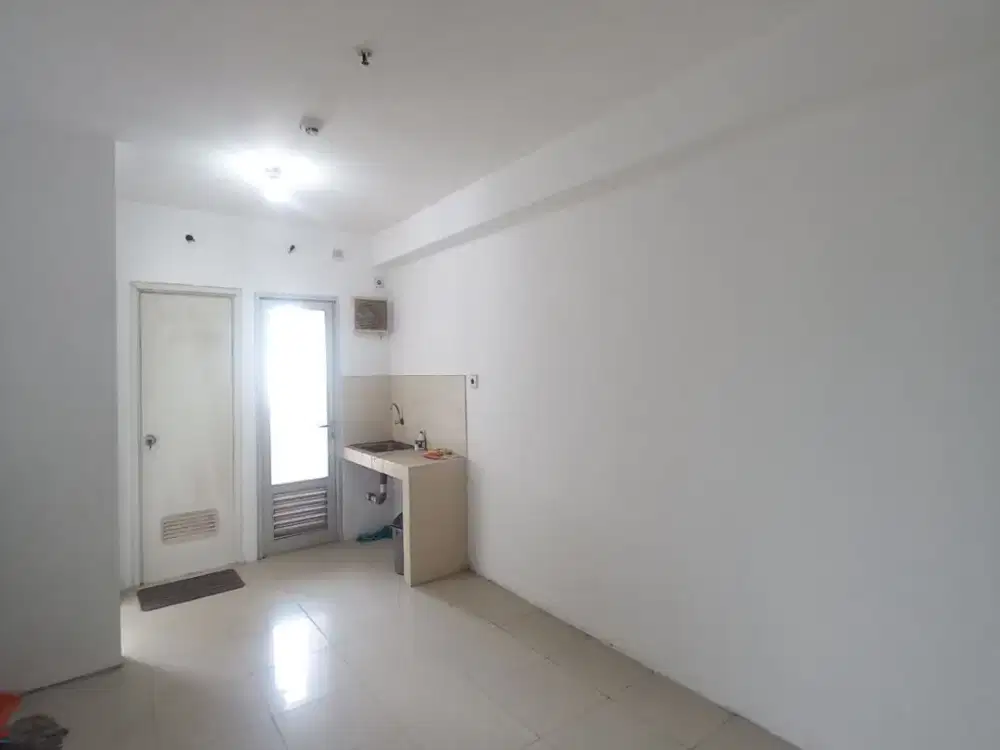 Disewakan apartemen Grand emerald lt 10 Kosongan 1AC type 2kamar