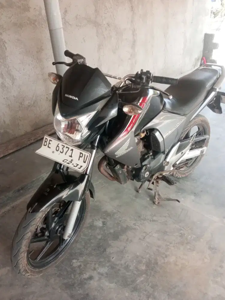 Honda Megapro mono 2011