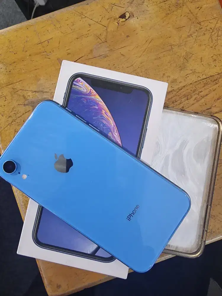 Jual iphone xr 64 gb fullset