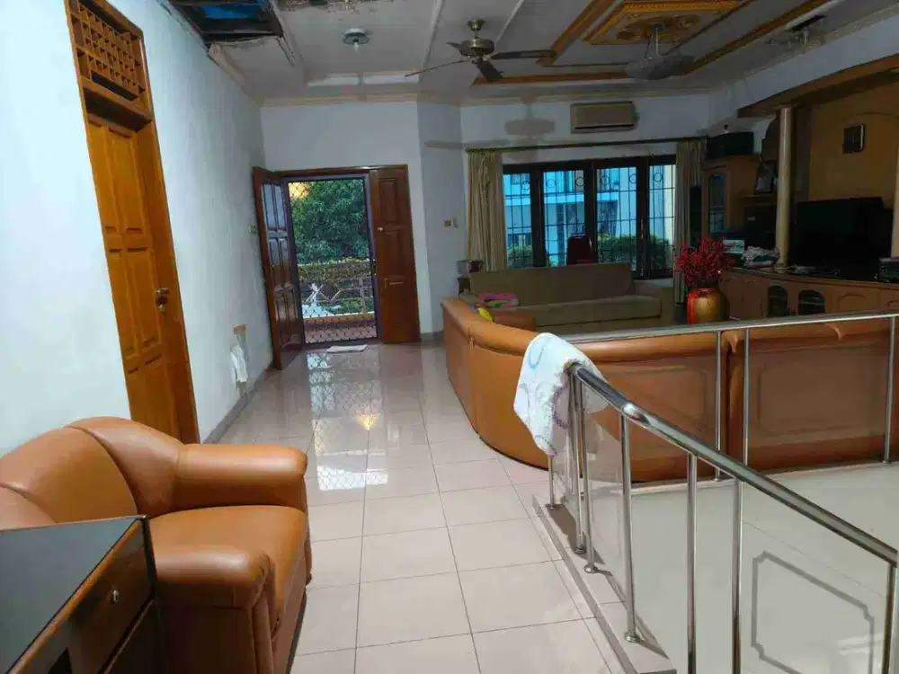 Rumah sunter paradise tahap 2 jalan lebar