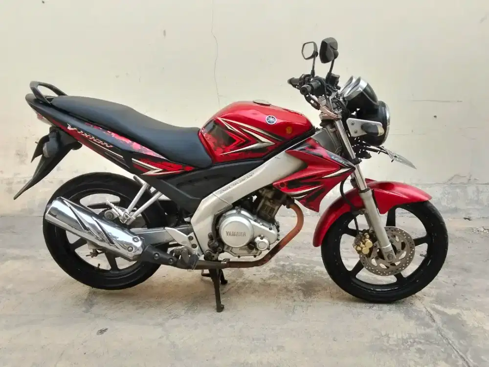 YAMAHA VIXION 150 OLD 2008 B TANGSEL