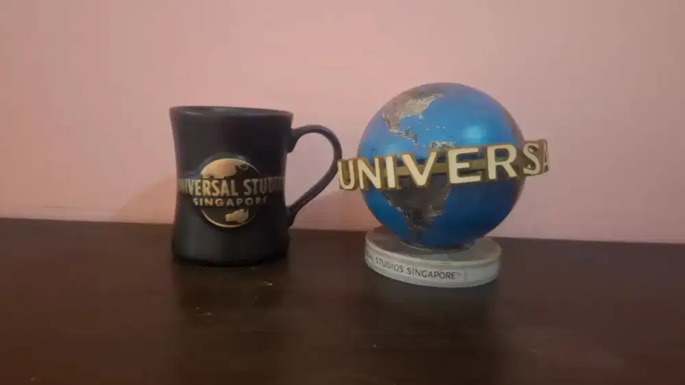 Bundling Souvenir Universal Studios Singapore