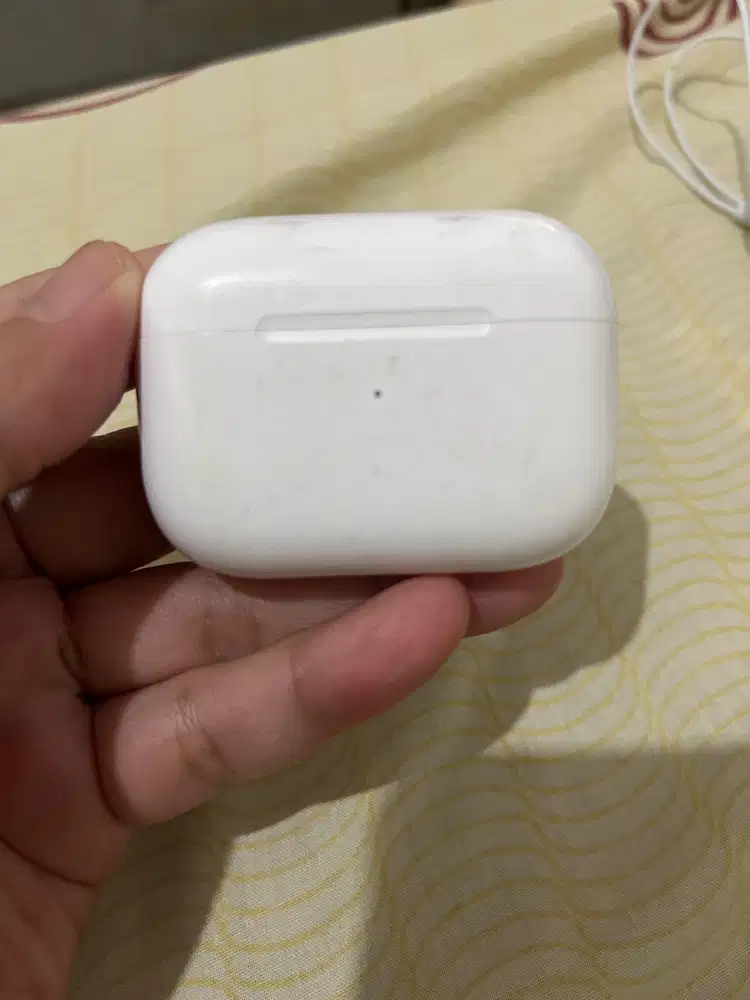 airpods pro 2 second