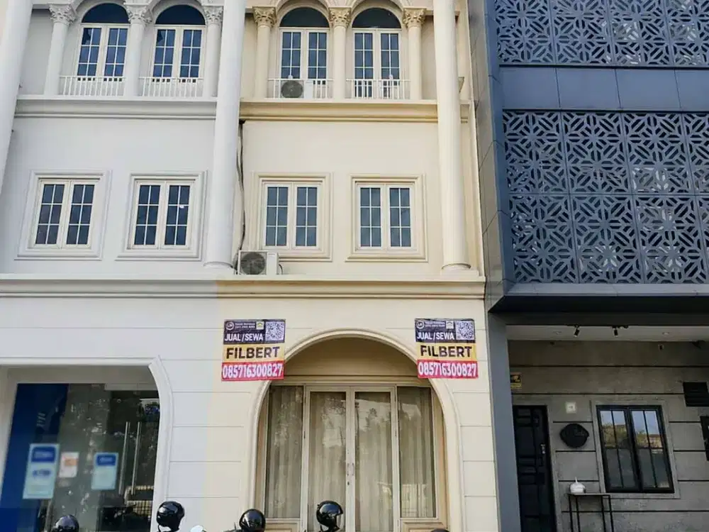 Dijual atau Disewakan! Ruko Green Mansion Daan Mogot Jakarta Barat 3,5 Lantai LB 202.5 m² Cocok Untuk Kantor & Usaha