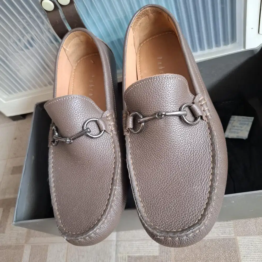 Sepatu Pedro Bekas Ukuran 40
