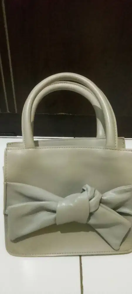 Preloved Serba 1000