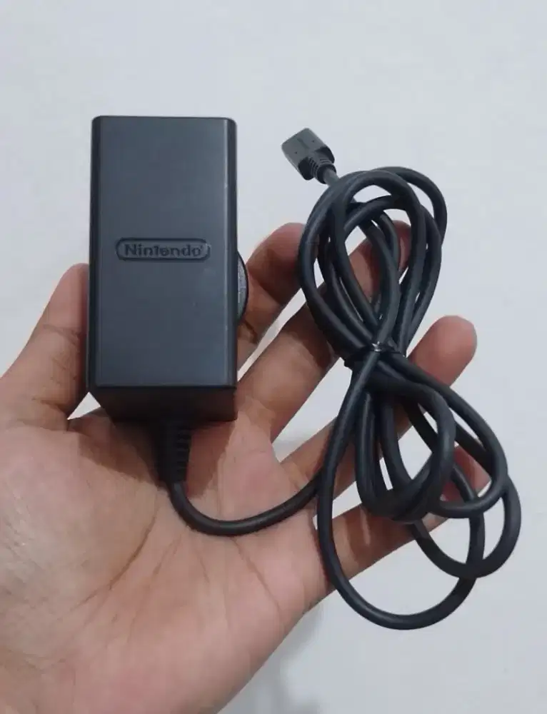 Charger Nintendo switch ori bawaan