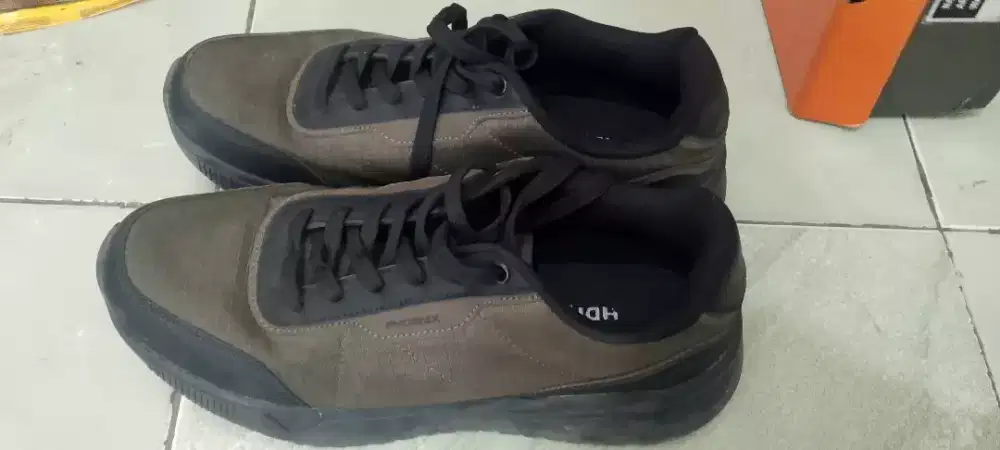 Jual sepatu phoniex