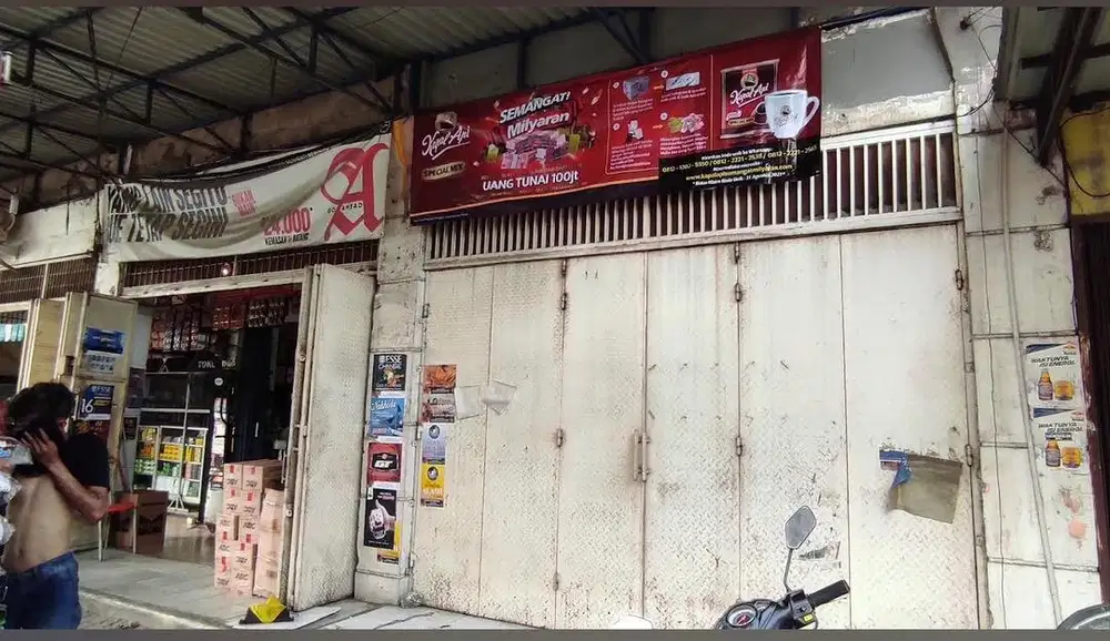 DIBUTUHKAN KASIR TOKO SEMBAKO DAN SUPIR TRUK