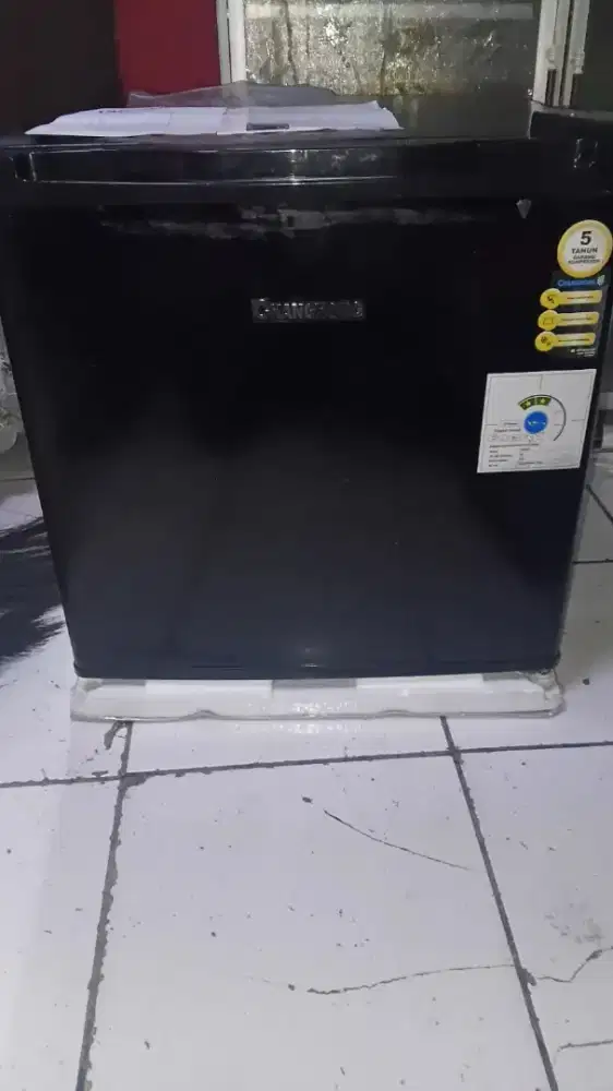 Kulkas Portable Changhong