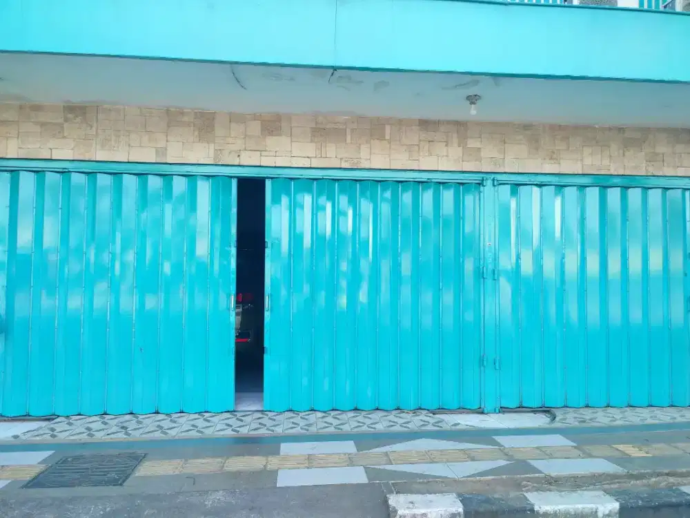 Rumah dan Toko Siap Huni, Kondisi Terawat, Lokasi Strategis Pusat Kota