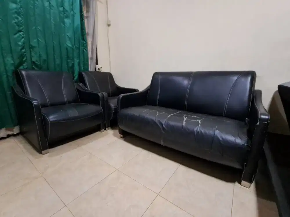 Kursi Sofa Kulit 4 Seater Apa adanya