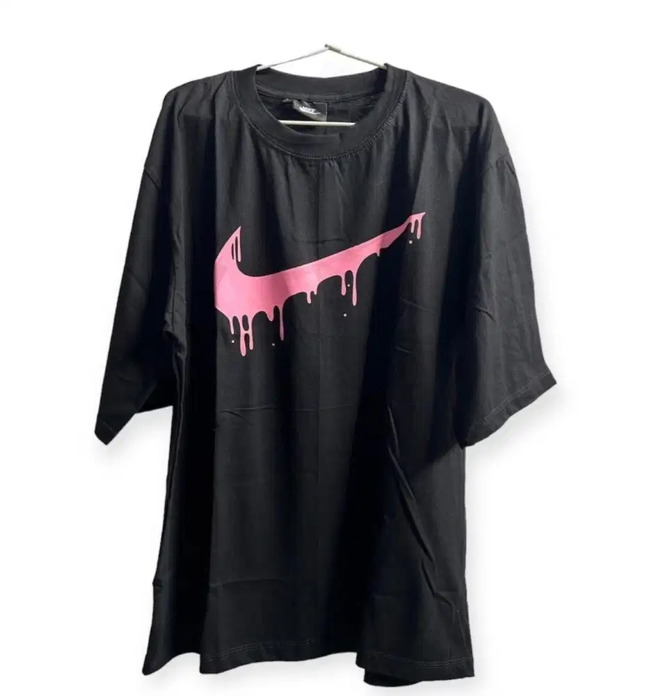 kaos tshirt oversize warna hitam size 73x57 nike pink simple