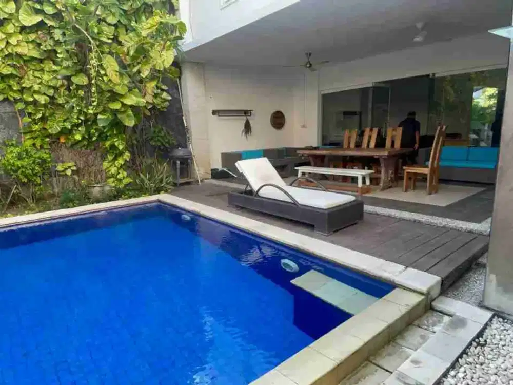 For Rent 5 BDR Villa di Lokasi Perkotaan