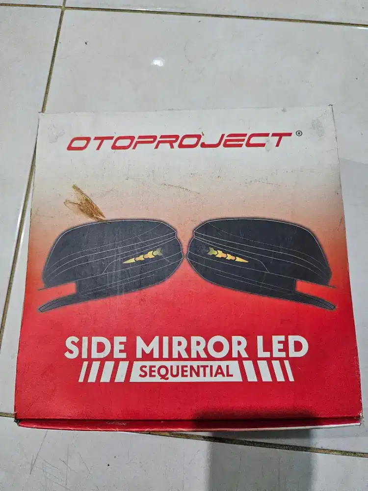 Side Mirror LED Sequential RAIZE/ROCKY