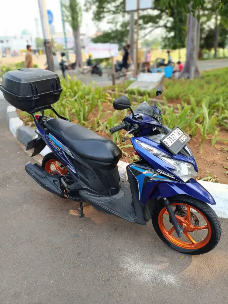 VARIO KARENA CBS ISS ASLI BIRU