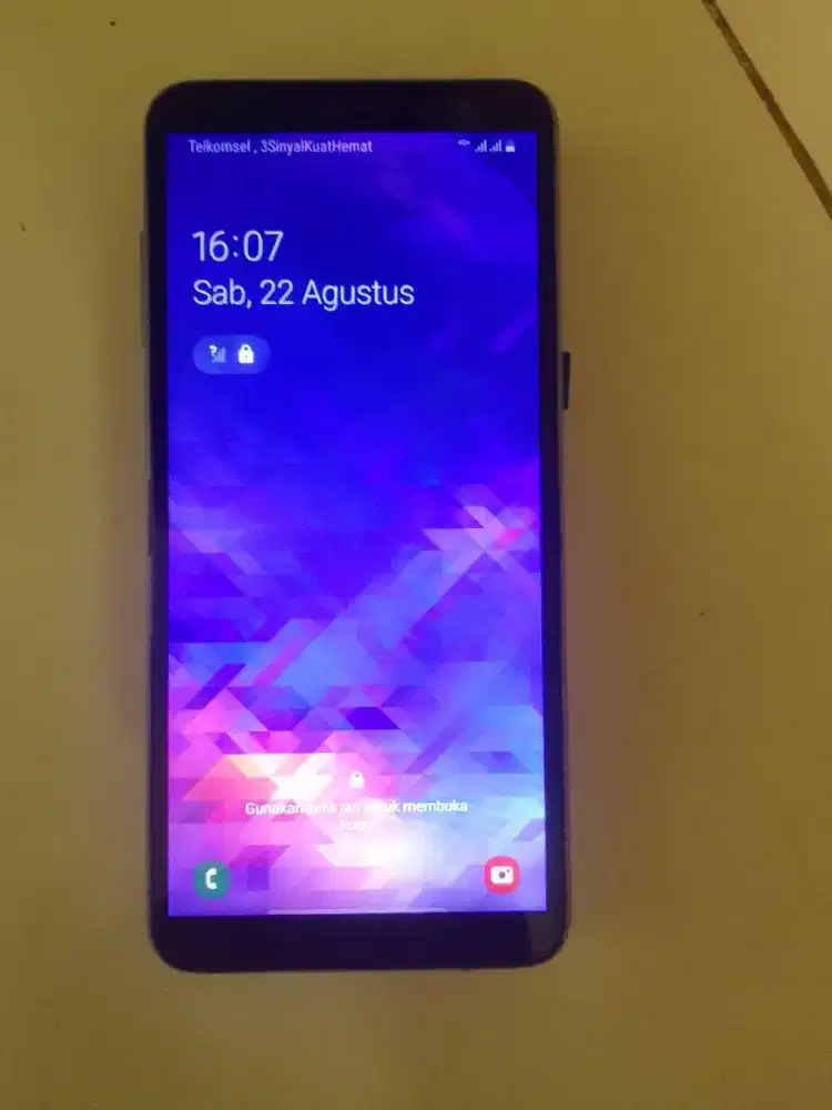 Samsung a8 2018 nfc 4g ram 4/32