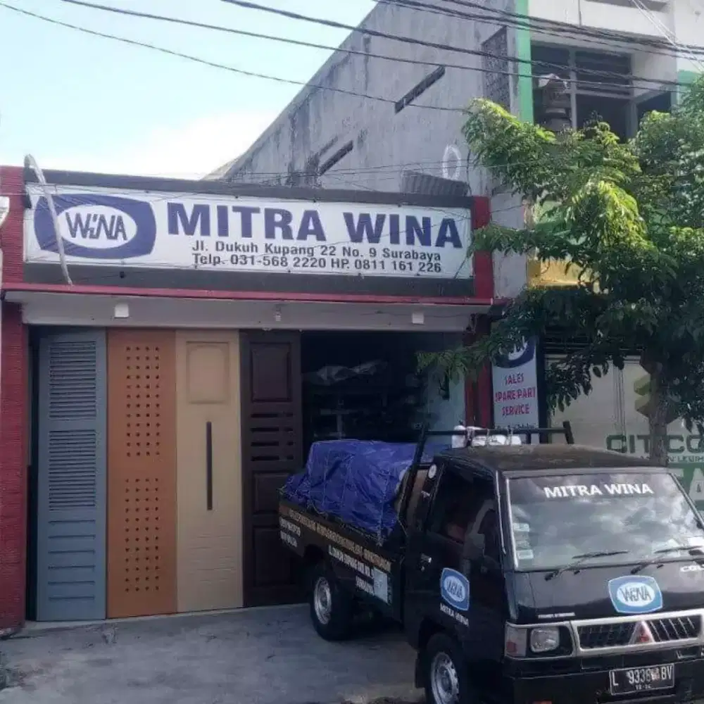Pintu Gerbang Pabrik