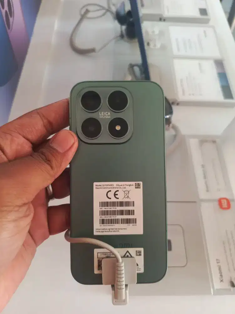 Xiaomi 17 5G HP flagship dari xiaomi