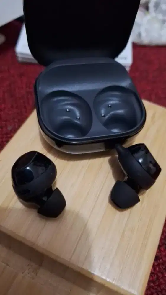 Samsung Galaxy buds core