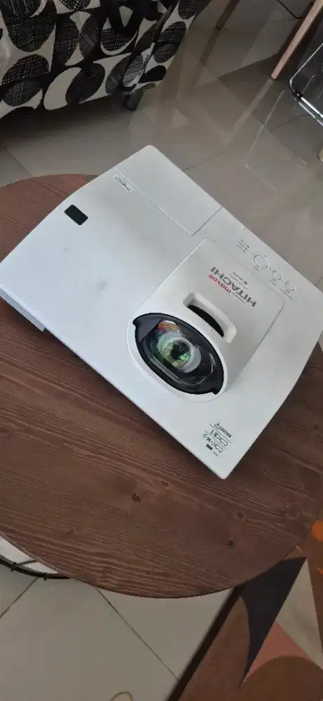 Projector Hitachi CP - CX 301 WN