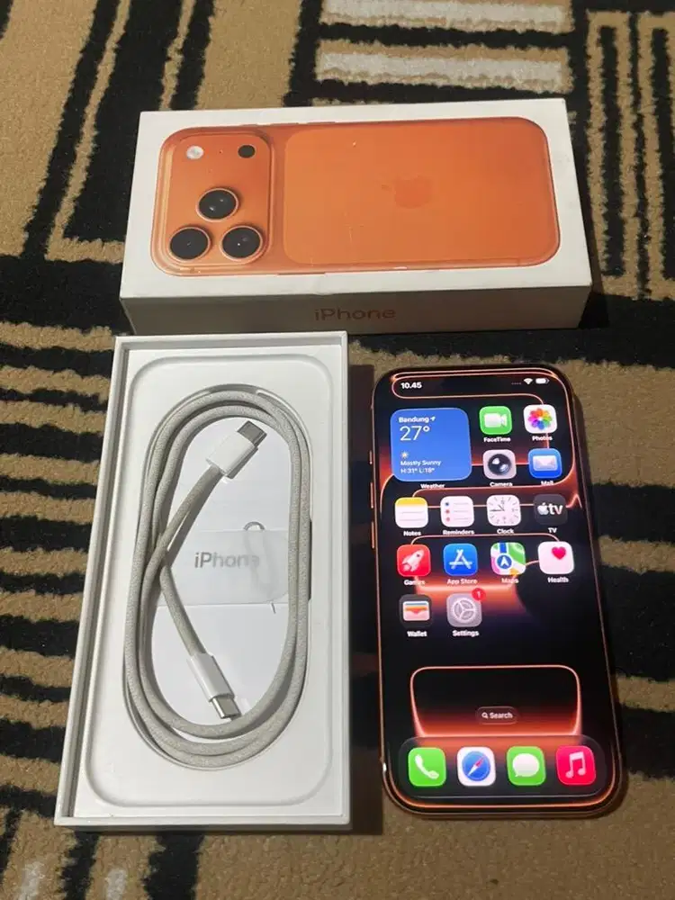 iPhone 17 Pro 256gb iBox PA/A Aktif Cosmic Orange Fullset Original