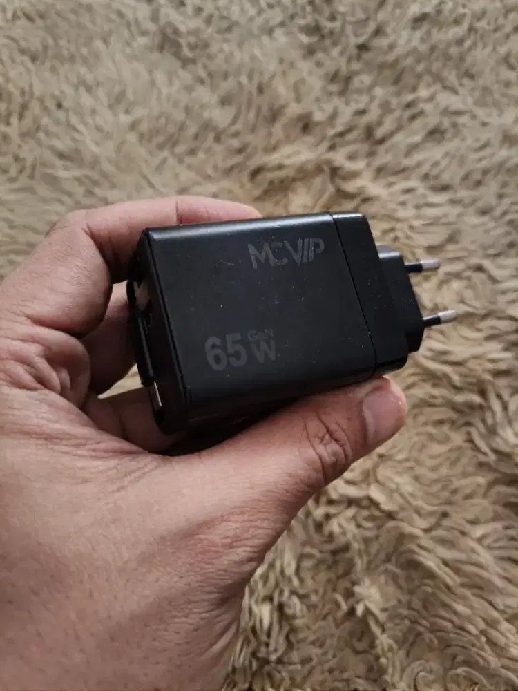Charger GAN 65 Watt (Super Fast) - Android, iOS, Laptop - Bintaro/ BSD