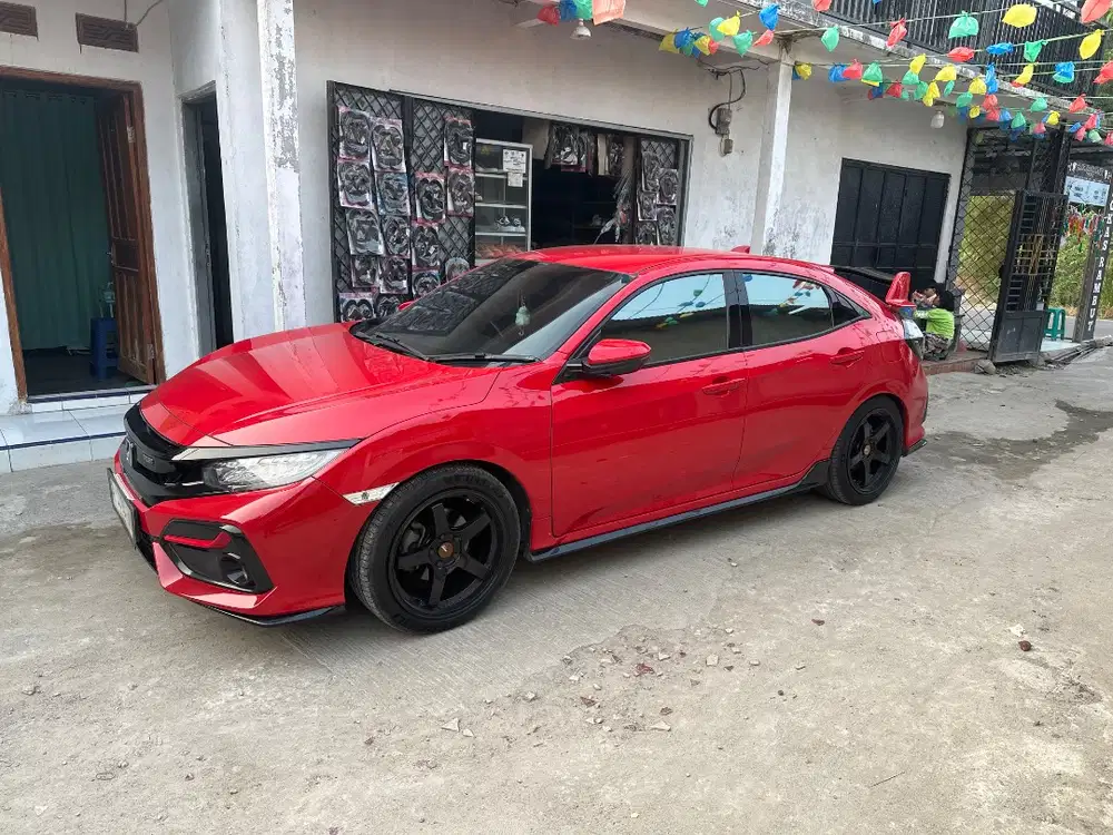 Jual civic hatback 2020 merah