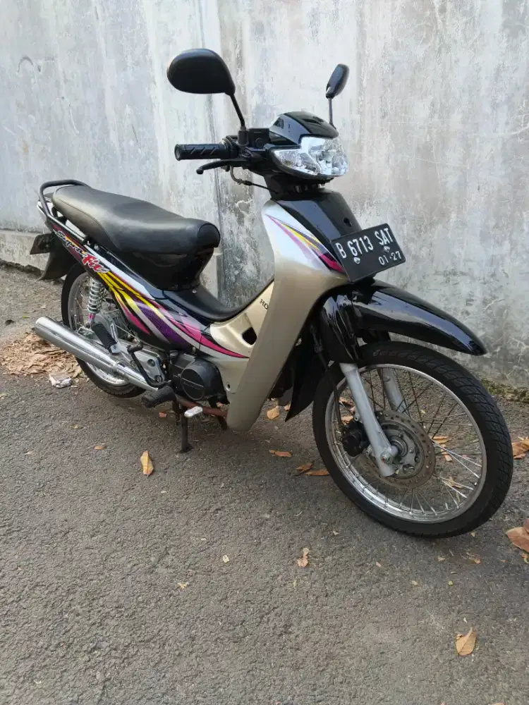 HONDA SUPRA FIT 2004