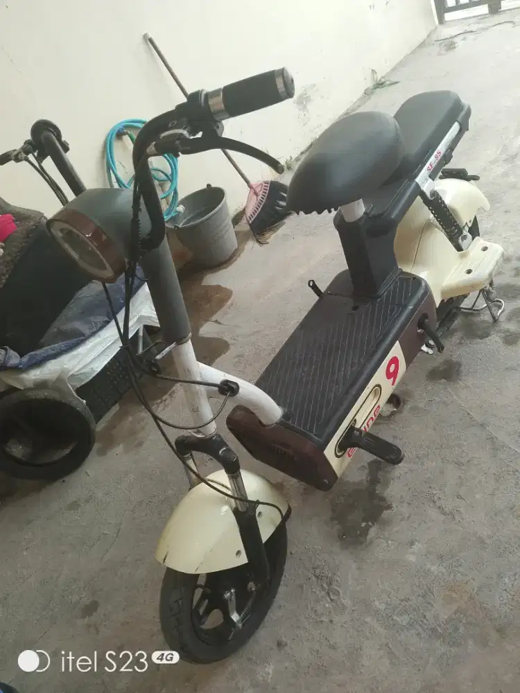 sepedah listrik e-nine se 8s siap pakai