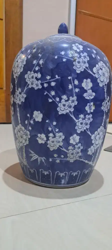 Guci Jahe Keramik (Chinese Ginger Jar) Motif Plum Blossom