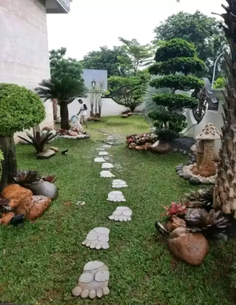 Tukang Taman dan kolam koi