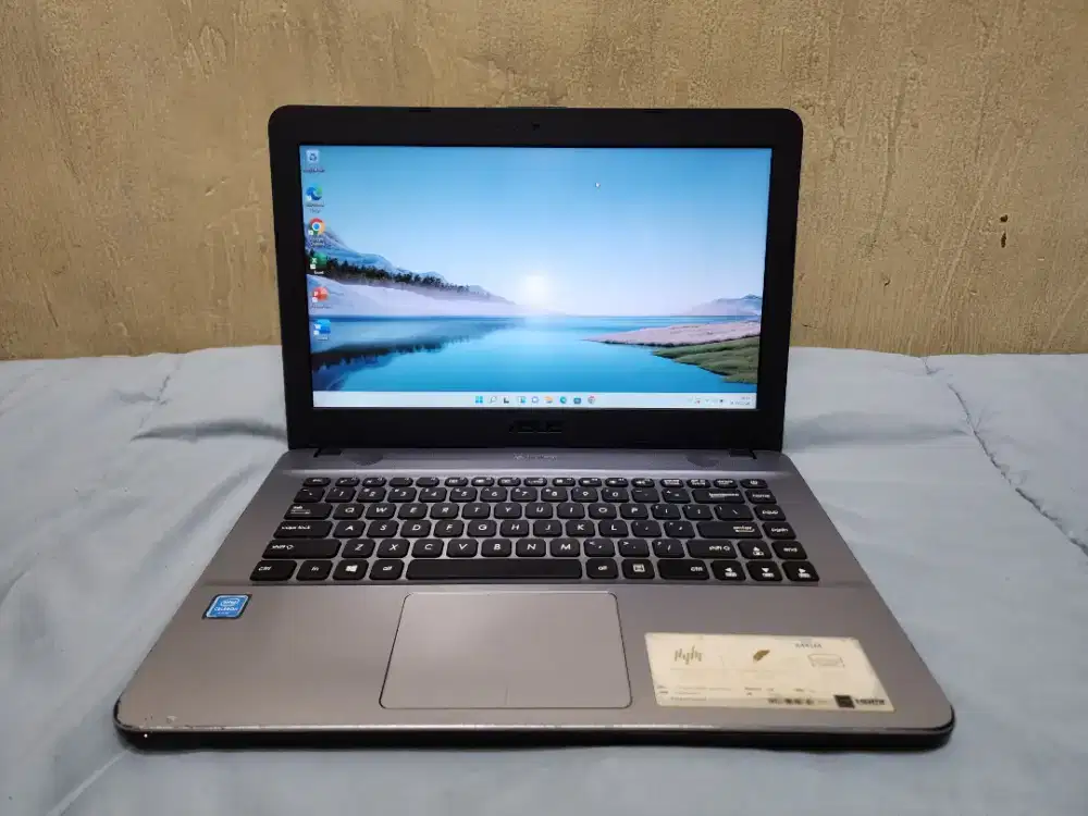 Laptop Asus X441M N4020 Ram 8gb SSD Win 11 Lancar