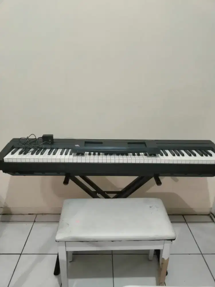 Preloved Digital Piano Yamaha

Merk : Yamaha
Tipe : P-45