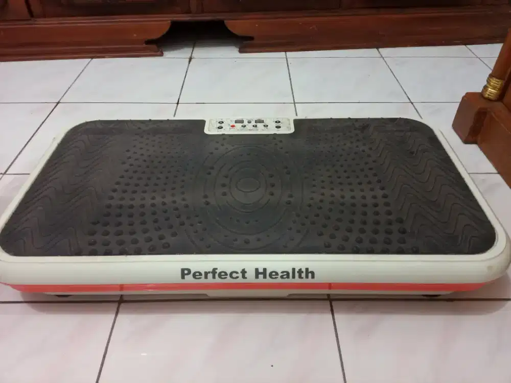 BU! JUAL CEPAT! Vibration Plate Perfect Health – Mesin Pelangsing